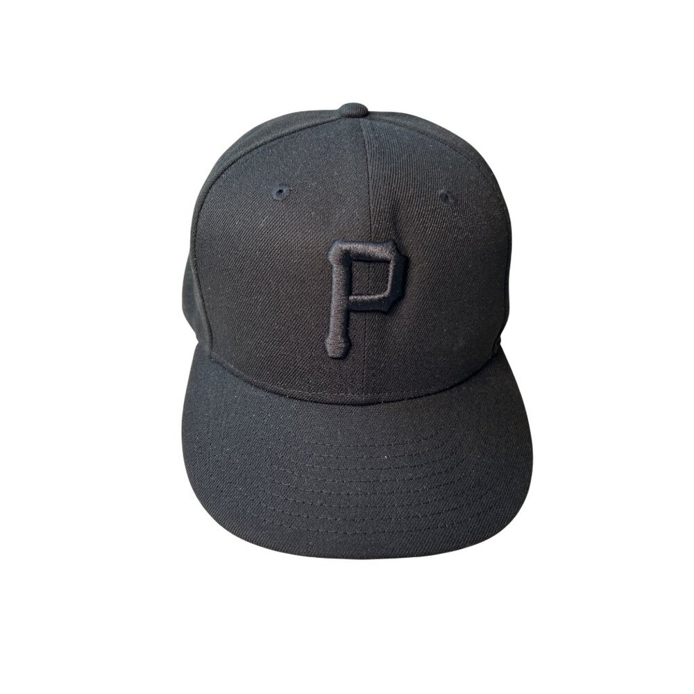 Pittsburgh Pirates New Era 9Fifty Adjustable Black Snapback Hat Embroidered "P"